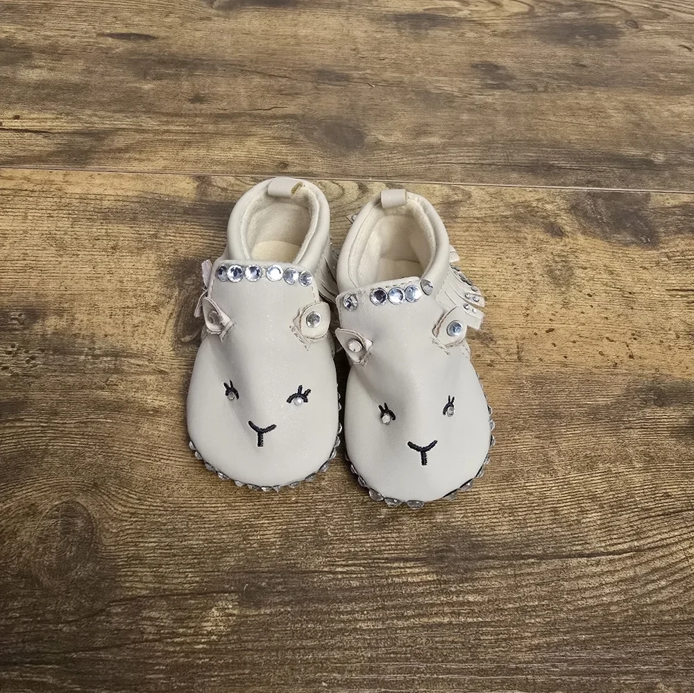 Carters Child Of Mine Cute Rhinestone Booties Size 0-3 Months